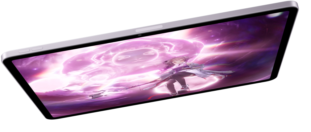 Az iPad Air fekvő tájolásban, kijelzőjén egy videojáték jelenete, alatta két másik iPad Air modell