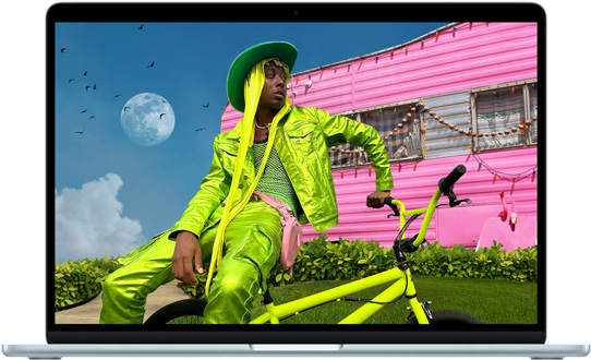 MacBook Air de 15 inchi, care prezintă ecranul Liquid Retina