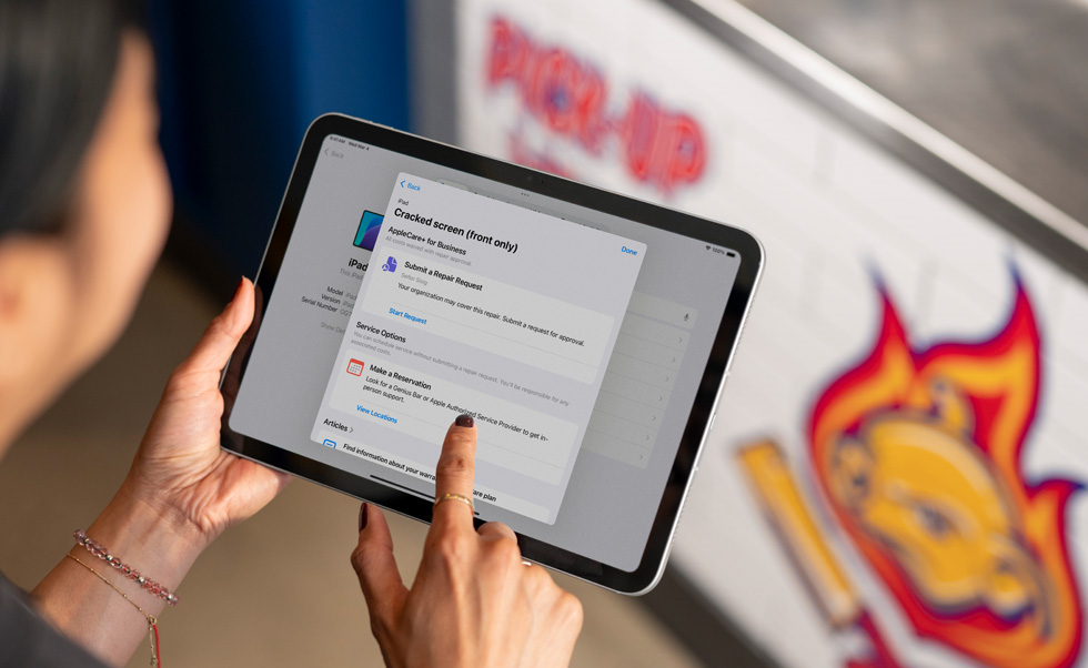 An employee requests a repair using AppleCare+ for Business.